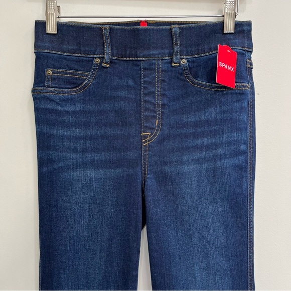 SPANX Tall Flare Jeans in Midnight Shade Wash Pull On Size XS - Picture 5 of 10